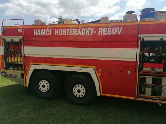 VIDEO: Hasiči ukázali, s čím vyrážejí do akce. Ve Vyškově vystavovali techniku
