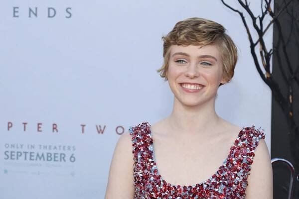 50 Most Beautiful Teenage Actresses in 2023