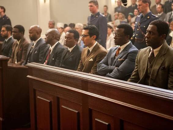 Tony Kgoroge, Idris Elba - Mandela: Dlouhá cesta ke svobodě - Z filmu
