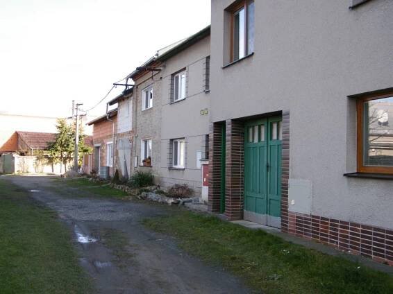 před rekonstrukcí - Oficiální stránky obce Bystročice