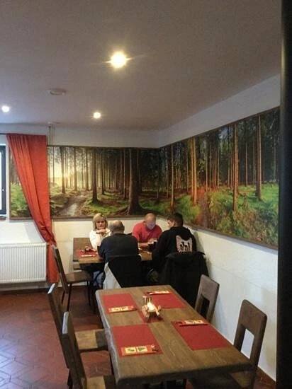 SINGLTREK PENSION & RESTAURANT U VSECH ANDELU - Prices & Reviews (Nove Mesto pod Smrkem, Czech Republic)