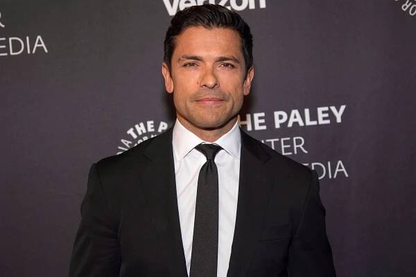 Mark Consuelos on His Riverdale Character's Insanely Tight Suits: 'Sometimes I Can't Bend Over'