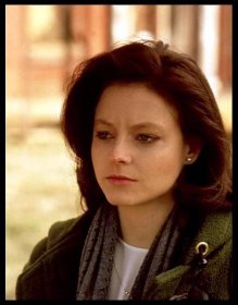 FOTO: Jodie Foster hrála v Mlčení jehňátek (1991) půvabnou detektivku Clarice Starling. – stránka 10