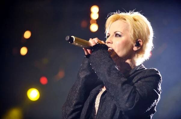Zpěvačka Cranberries si před smrtí prošla peklem. Měla trauma!