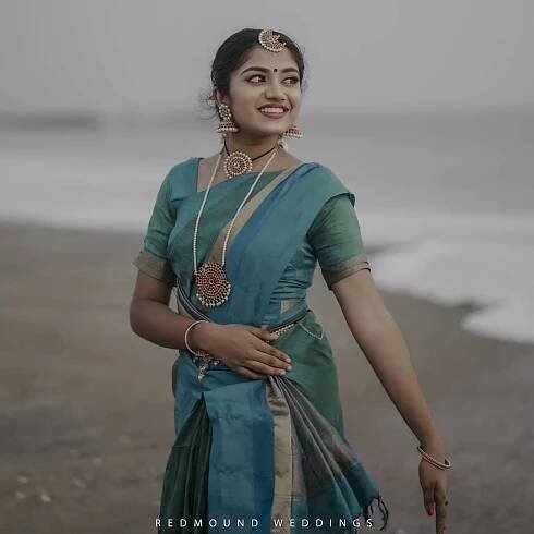 Malavika Manoj: Check Out the Wiki, Age, Biography, Family, and  15+ Stunning Photos 25