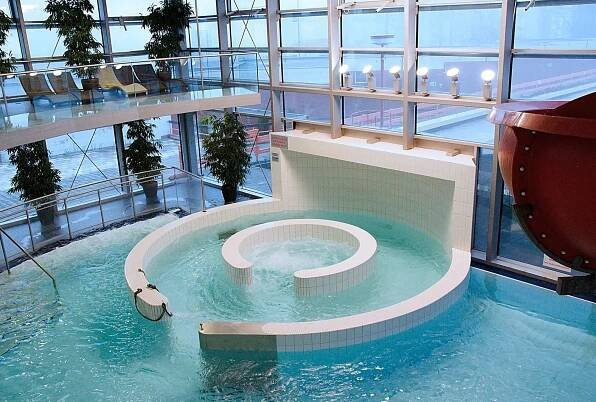 3hodinový vstup do Aquaparku Kuřim: bazény, relax a moře atrakcí