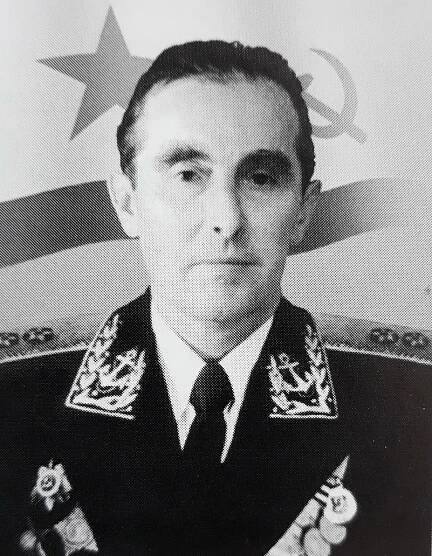 Michajlov, Pjotr Pavlovič : M