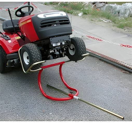 Obrázek k výrobku 20374 - LIFT PRO zvedák travních traktorů TurfMaster