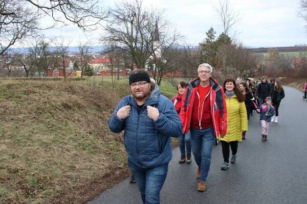 Silvestr na Svatém Antonínku byl v režii obcí Ostrožská Lhota a Blatnice