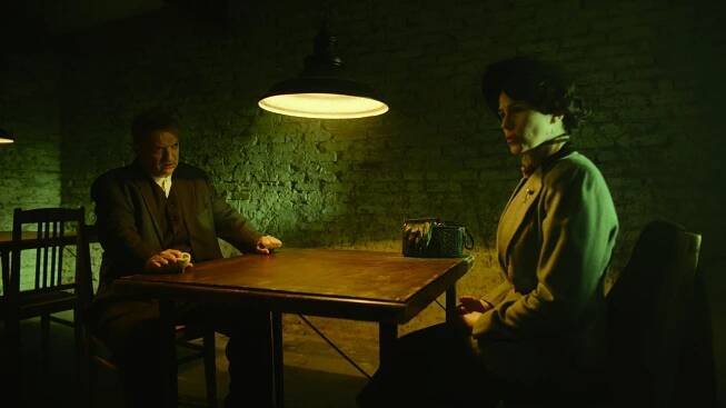 Quisling - Rettssaken - Z filmu - Gard B. Eidsvold, Lisa Carlehed