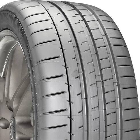 Michelin Pilot Super Sport 245/35 R19 93 Y