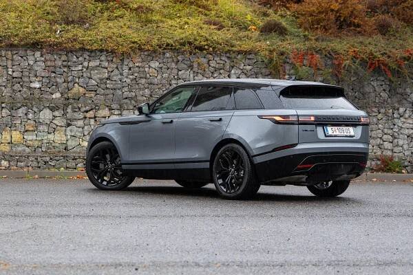 Range Rover Velar je fantasticky jezdící SUV. Ale také ukazuje, proč nad SUV často kroutíme hlavou