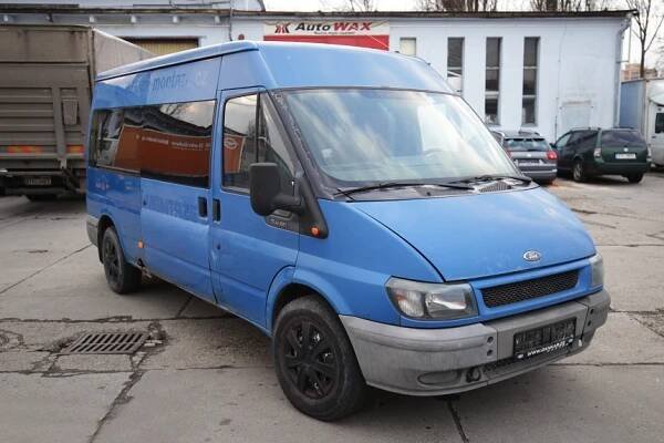 117-ford-transit-01
