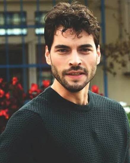 Akın Akınözü