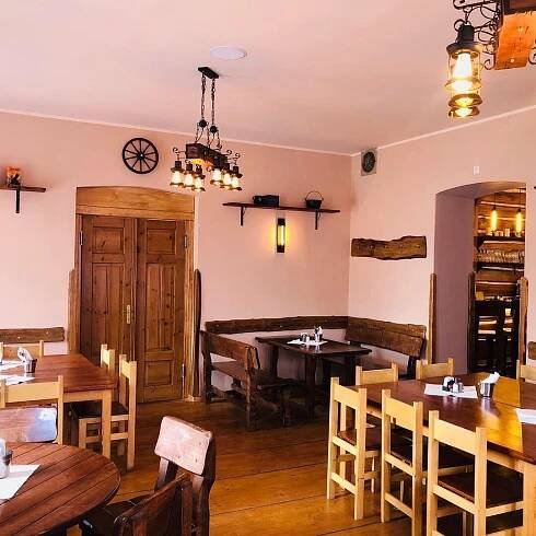Restaurace U Děravýho kotle - Hradec Králové | Restaurace blízko mě | Zamluvit nyní