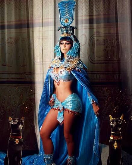 Ninel Conde - Telenovely.net ... vše o telenovelách na jednom místě
