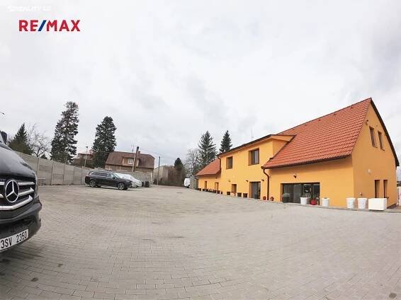 Pronájem Byt 5+kk, Vídeňská, Vestec