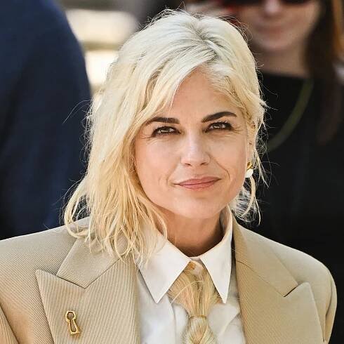 Selma Blair Explains How Her Sobriety Led To MS Diagnosis: 'I Self-Medicated'