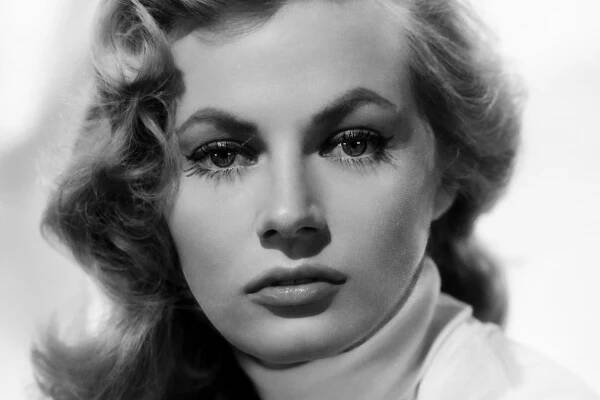 11-mind-blowing-facts-about-anita-ekberg