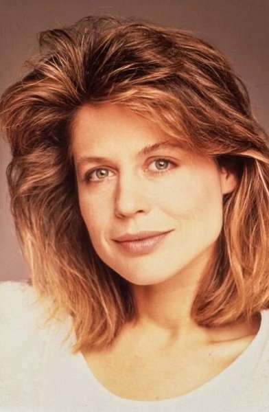 Kráska z Terminátora kašle na plastiky: Linda Hamilton stárne přirozeně s grácií!