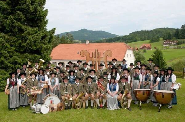Mitglieder - Marktmusikkapelle Semriach