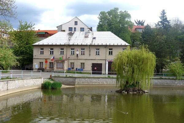 Obec Třebotov - Živéfirmy.cz