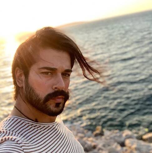 Burak-Özçivit-Long-Hair