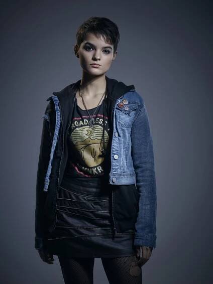 Brianna Hildebrand - Exorcista - The Next Chapter - Promo