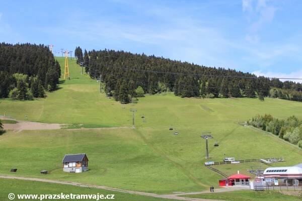 Pohlednice Pražských tramvají... ...od visuté lanové dráhy na Fichtelberg