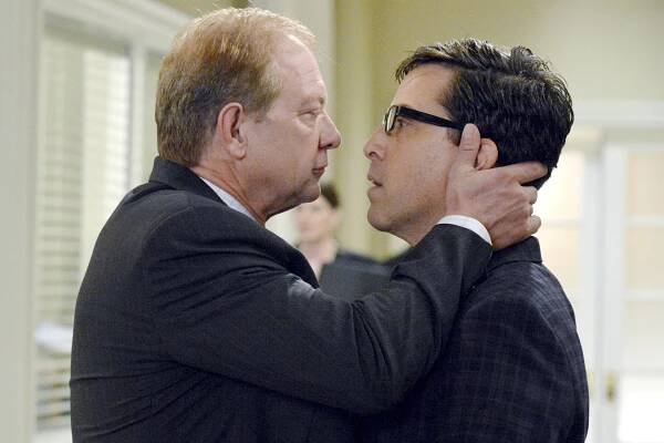 White House chief of staff Cyrus Beene (Jeff Perry, left) is married to White House correspondent James Novak (Dan Bucatinsky).