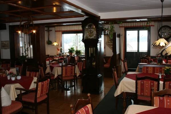 Cafe im Schwarzwald / Titisee Neustadt| Unser Cafe im Schwarzwald ist bekannt für gute Kuchen und Torten!