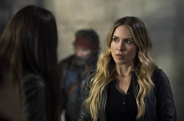 Falling Skies - Respite - Z filmu - Sarah Carter