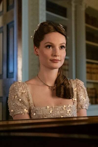 Who Plays Francesca Bridgerton in Bridgerton Season 3? Meet Hannah Dodd