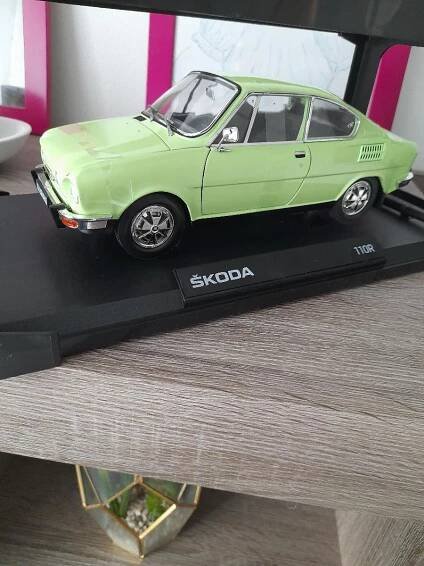 ŠKODA 110 R COUPÉ (Model 1980), ABREX, 1:18 - Modely automobilů