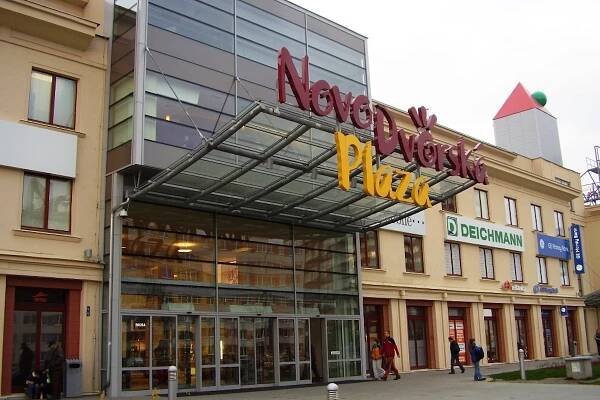 Novodvorská Plaza