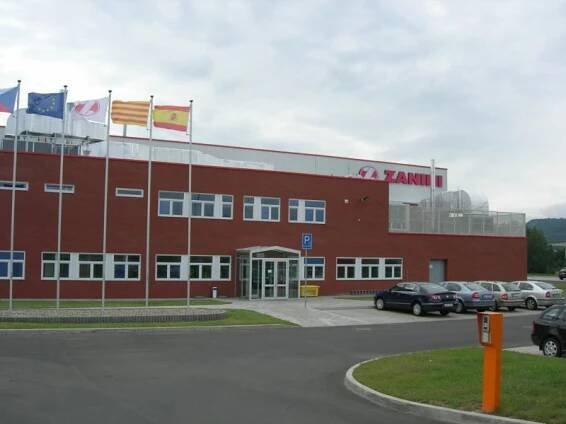 PÁSEK KLINKER NFP.16 Westerwald rot glatt 