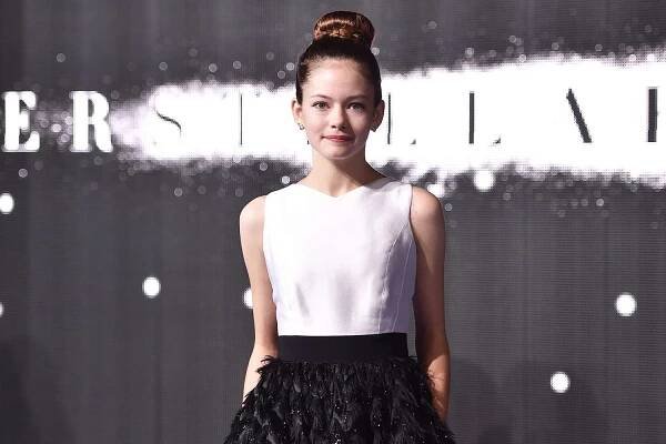 US actress Mackenzie Foy poses on the red carpet for the European premiere of the film "Interstellar" in London on October 29, 2014.