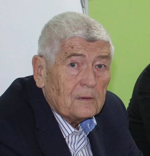 Zemřel Karel Frank