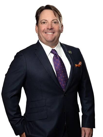 Michael Thomas Website