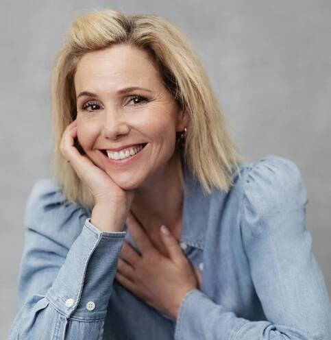 Sally Phillips on Bridget Jones, friendship, divorce, botox, family & Hugh Grant