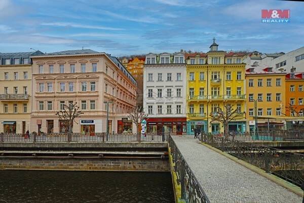 Prodej, Byt 2+kk, 33 m2, Karlovy Vary, Vřídelní