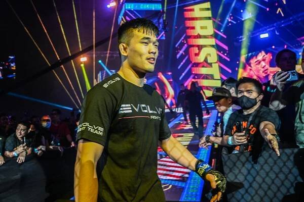 Christian Lee walks to the Circle
