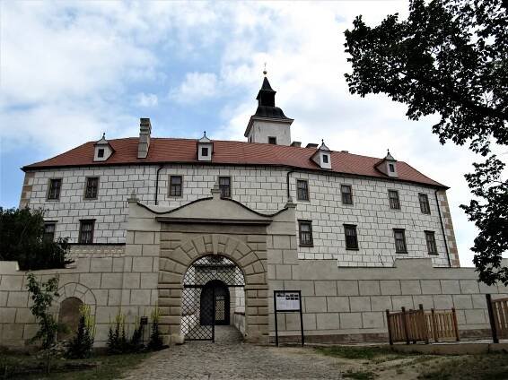 Soubor:Jevišovice.jpg – Wikipedie