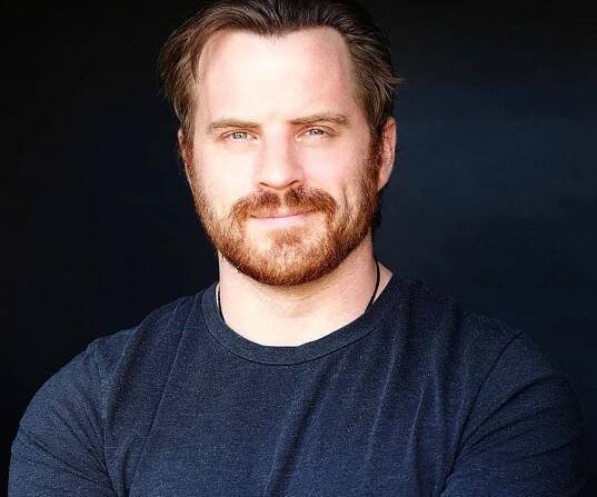 Robert Kazinsky Biography - Facts, Childhood, Family Life & Achievements