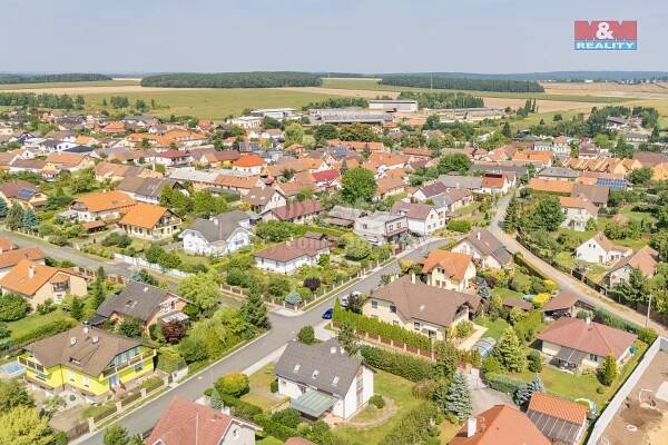 Pronájem rodinného domu, 160 m2, Zruč-Senec, ul. Zlatá | Reality.iDNES.cz 