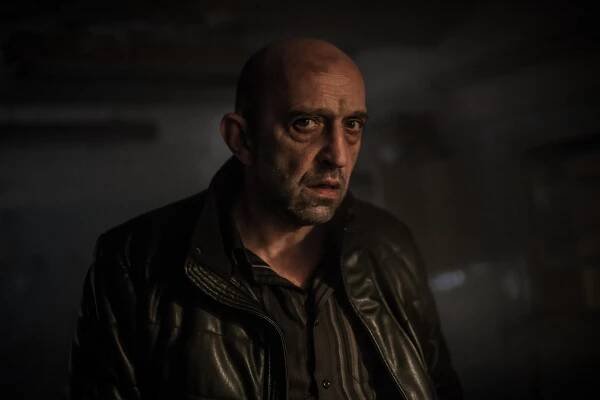 Oslněni světlem - Epizoda 6 - Z filmu - Janusz Chabior