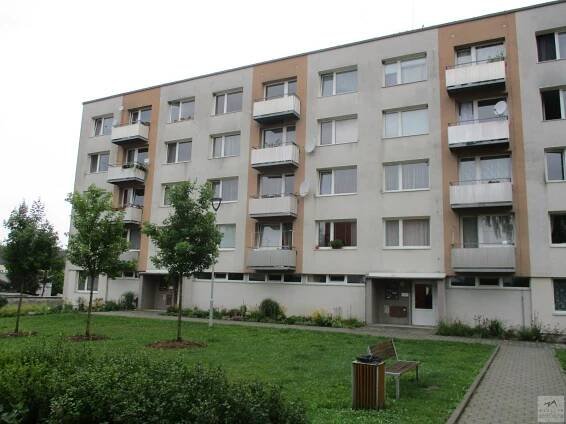 Pronájem Byt 3+1, ČSLA, Planá nad Lužnicí, okres Tábor