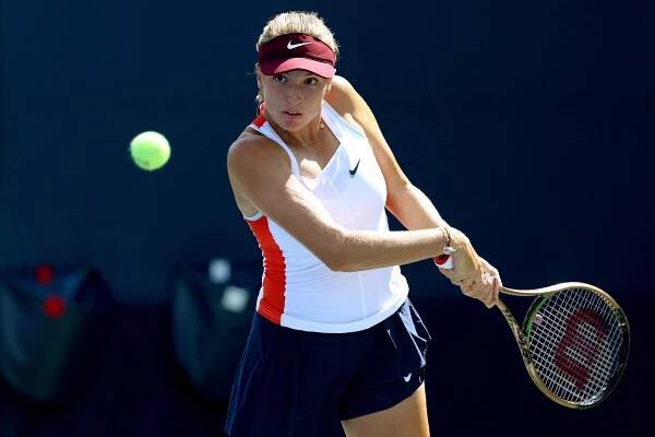 Patnáctiletá Brenda Fruhvirtová uspěla v kvalifikaci a zahraje si na grandslamovém Australian Open