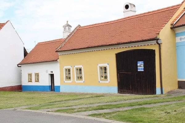 Oslavy v památkových domcích v Hluku? Jako na běžícím pásu