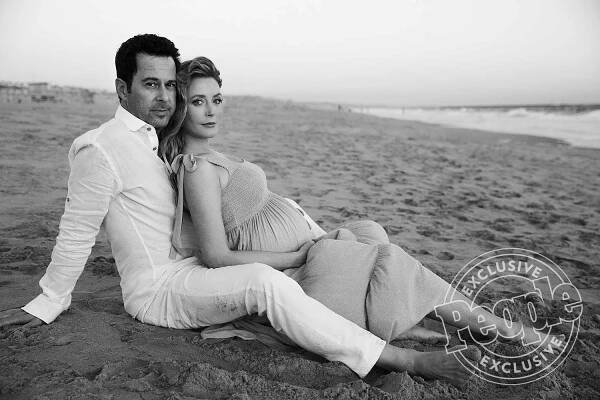 Jonathan Silverman and Jennifer Finnigan Welcome Daughter Ella Jack